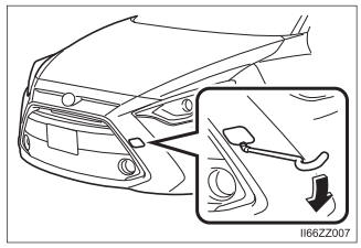 Toyota Yaris. Tiedown Hook-Front